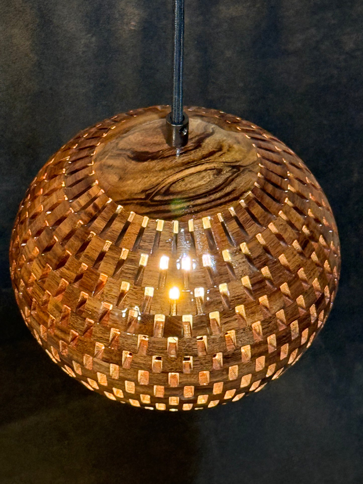 8" Globe Pendant - Pategonian Rosewood