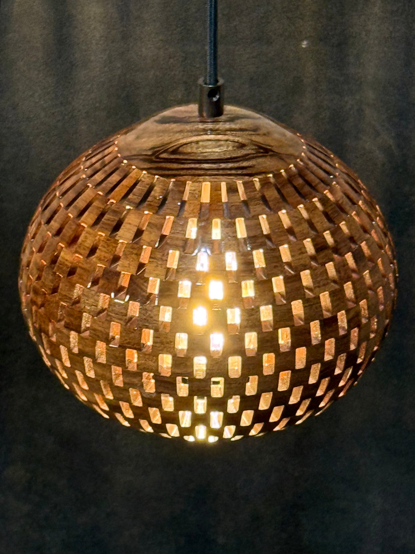 8" Globe Pendant - Pategonian Rosewood