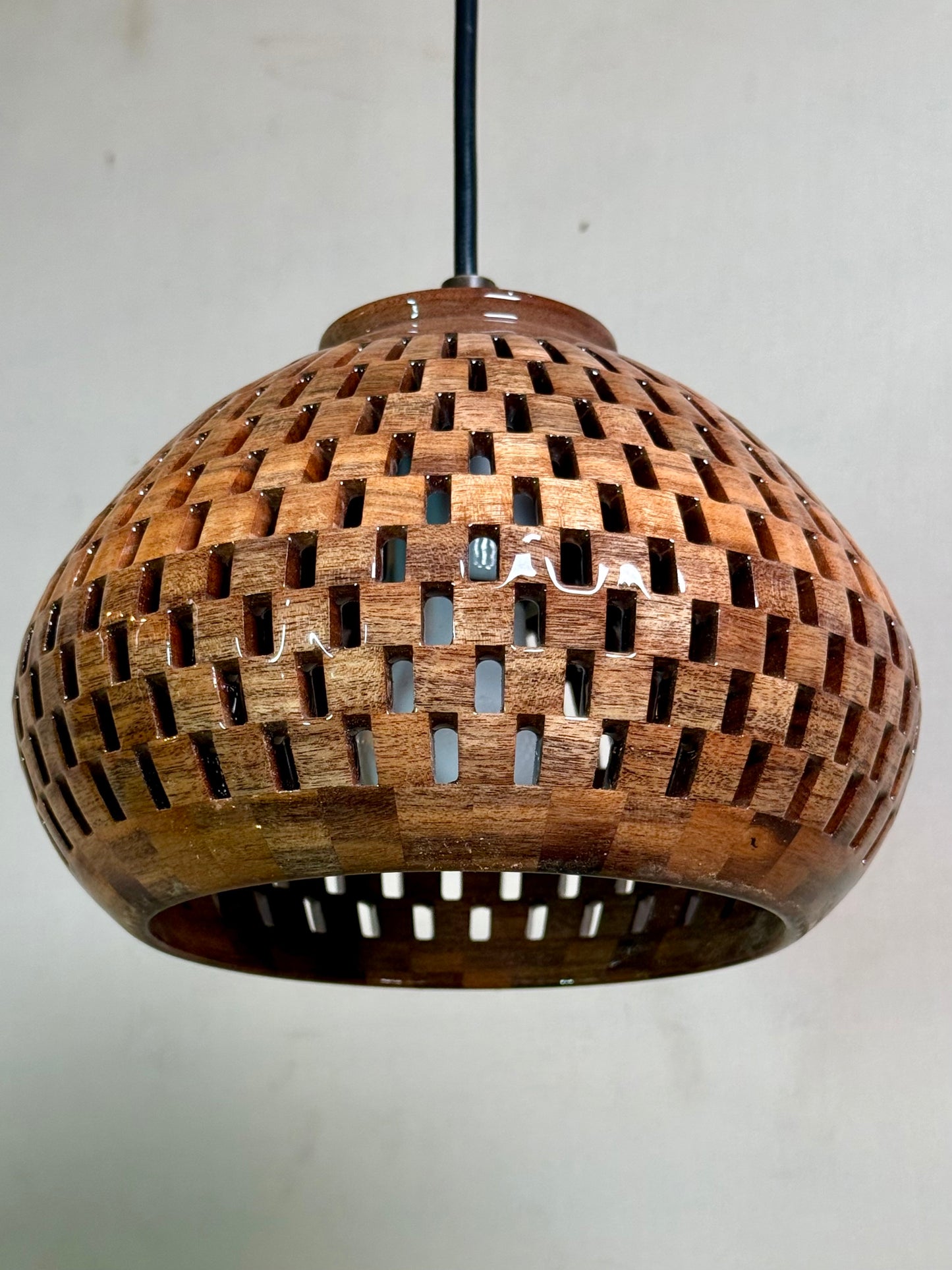 8" Globe Pendant - Patagonian Rosewood